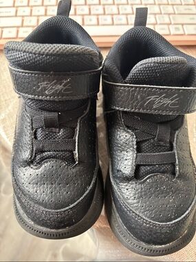 Jordan Kids Black Velcro 'Flight' Sneakers